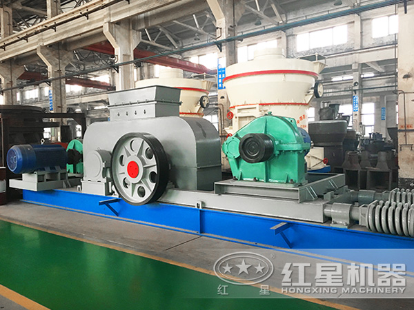 四輥破碎機效能高作業(yè)、噪音小