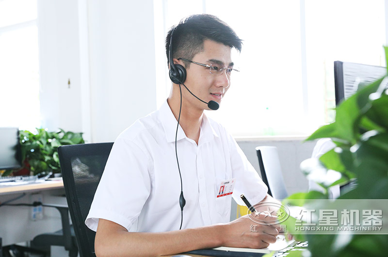 24小時(shí)客服接待，隨時(shí)待命解決用戶疑惑