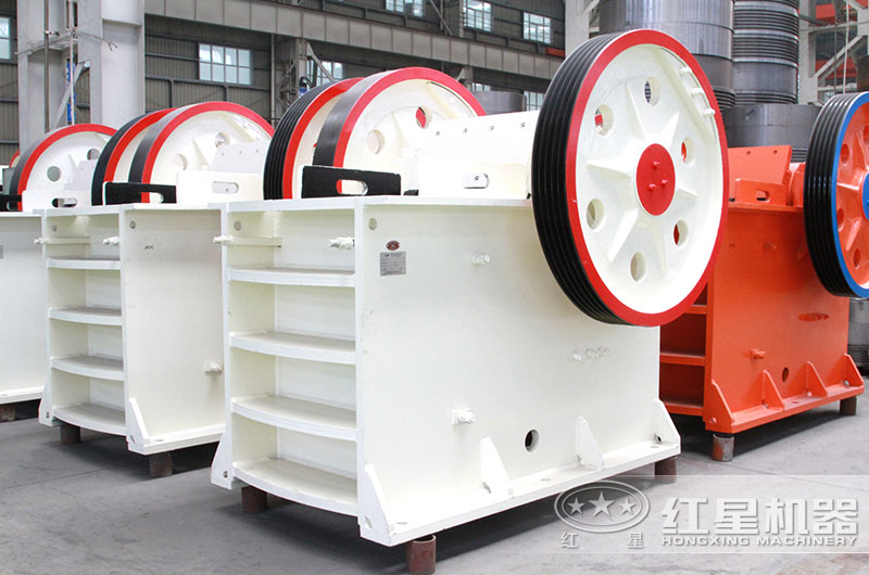 顎式破碎機-進料口大、破碎比大