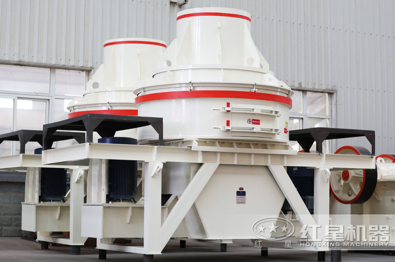直通沖擊式制砂機(jī)，體積小，適用于中小型廠家