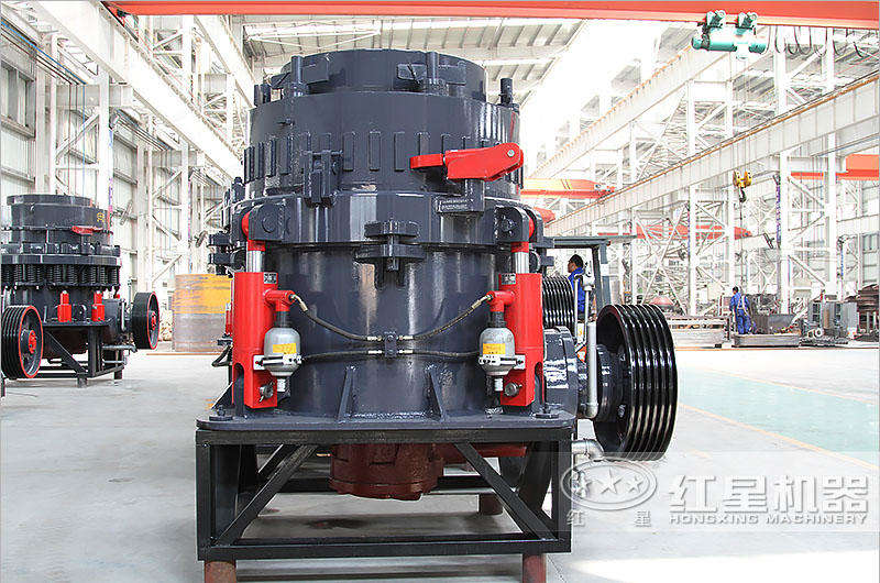 全液壓圓錐破碎機GYS300，出料粒形更好